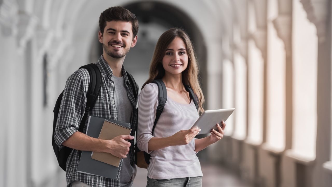 AP Tutor in Kingston