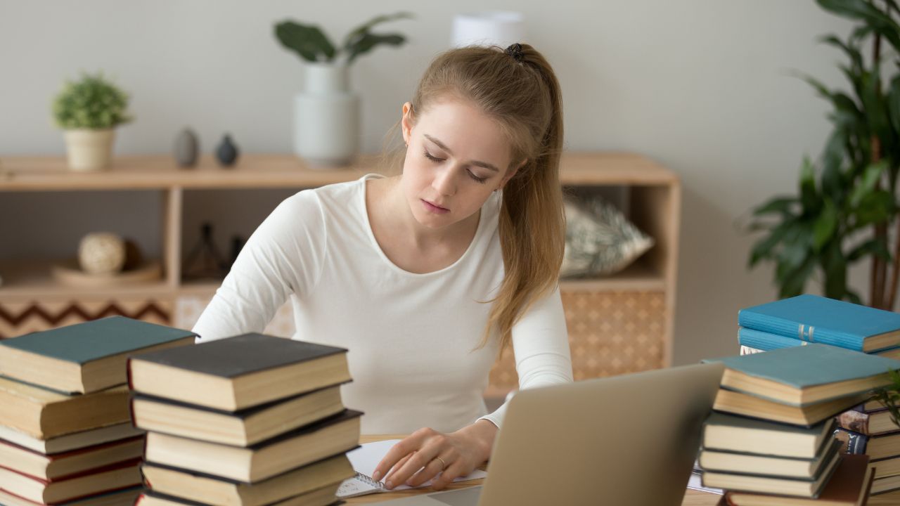 10 Compelling Argumentative Essay Examples to Help You Perfect Your Writing Skills